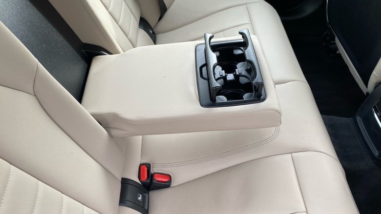 BMW 3 Series 330e M Sport 4dr Step Auto Saloon